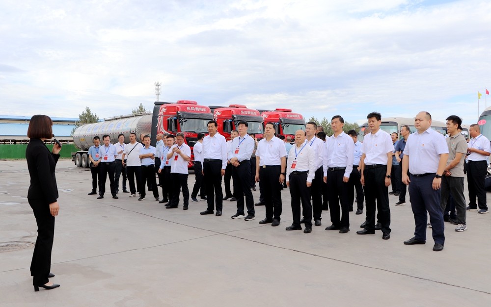 全省交通运输系统“两类群体”党建工作推进会与会人员到甘肃565net必赢客户端集团观摩