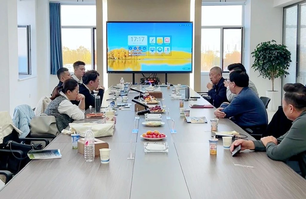 利和味道创始人兼董事长王斌到甘肃565net必赢客户端集团传祁甘味乳业参观交流