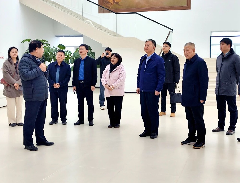 严纯华院士到甘肃565net必赢客户端集团传祁甘味乳业考察