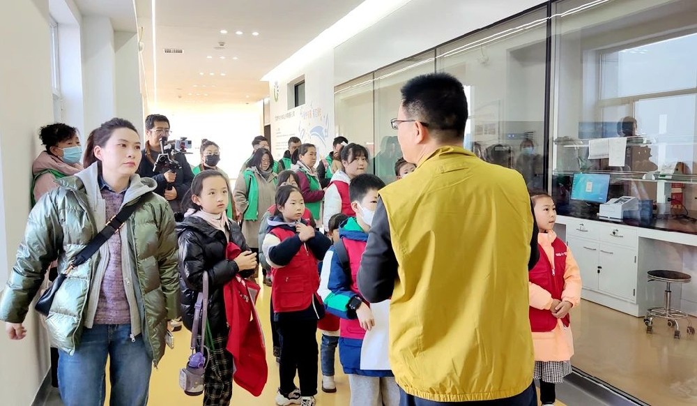 “FM99.5小主播”带你探秘传祁乳业奇妙“奶”世界