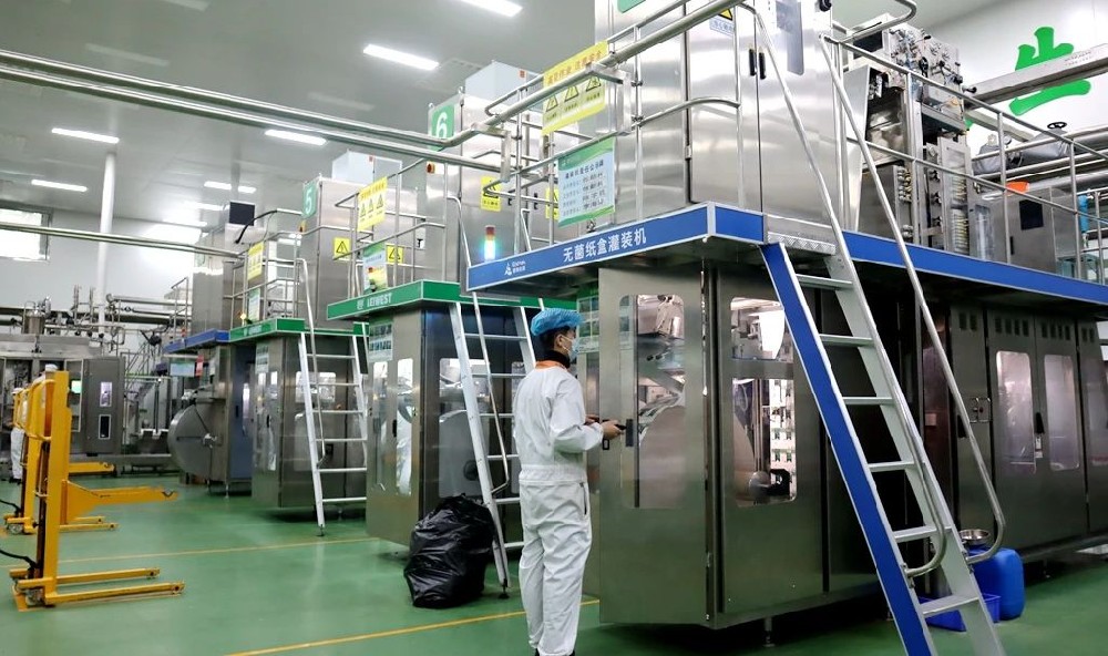 流水岂无痕,平凡亦闪光