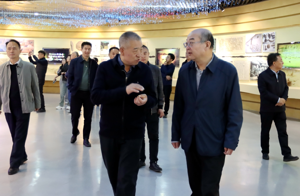 李仕宝一行到565net必赢客户端农业农村实用人才培训基地调研