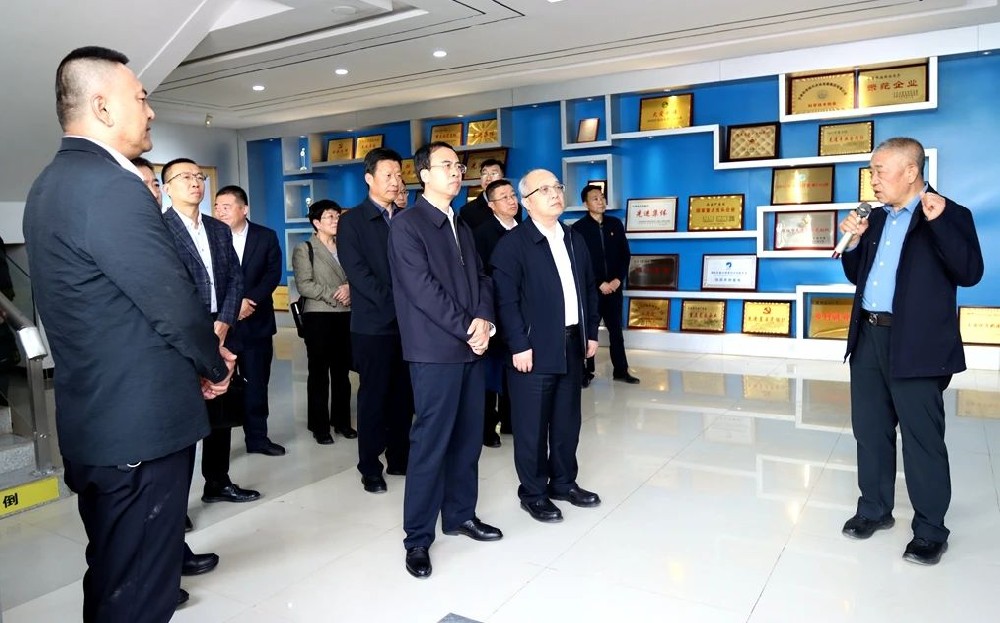 省工商联和中国邮储银行甘肃分行到甘肃565net必赢客户端集团调研考察