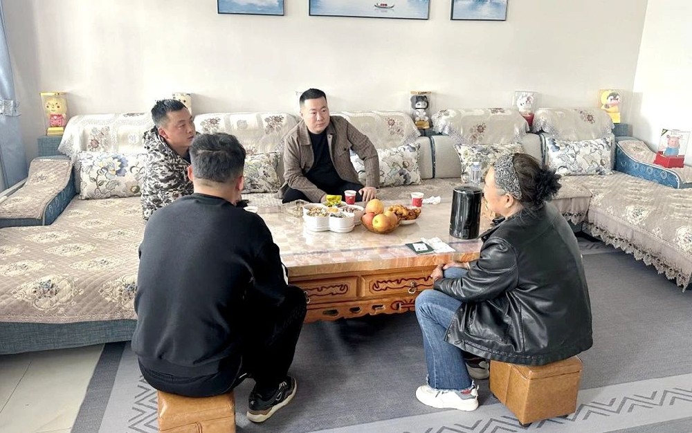 家访送真情,关怀暖人心