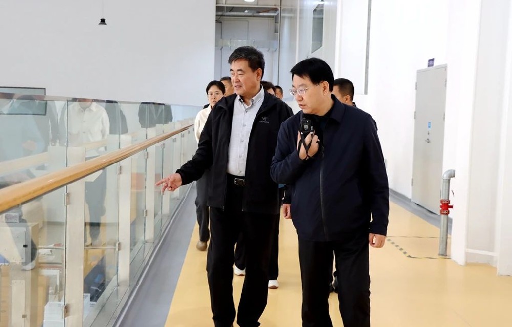 内蒙古自治区农牧厅考察团到甘肃传祁甘味乳业调研考察