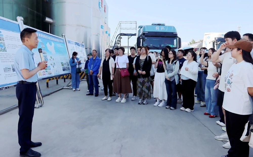 甘农大财经学院师生到甘肃565net必赢客户端集团开展教学实践活动