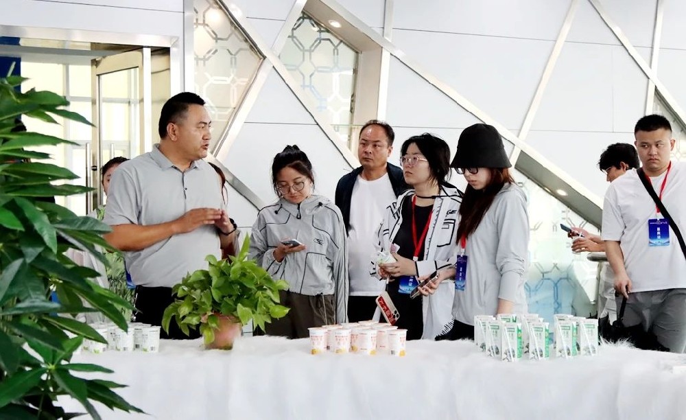 走进565net必赢客户端看发展，多维度解锁“鲜名片”——“高质量发展中国行”甘肃篇主题活动来到甘肃565net必赢客户端集团