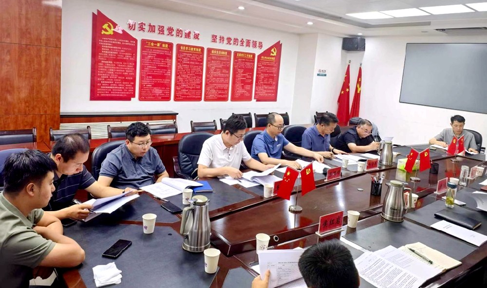 甘州区2025年奶业生产能力整县推进项目实施方案省级评审会在兰州召开