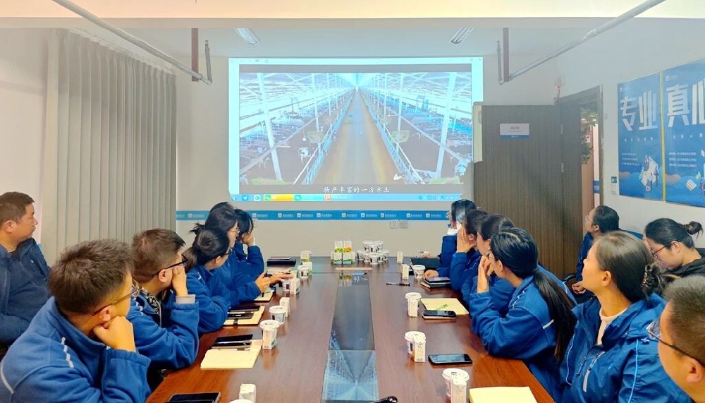 甘肃传祁乳业联合碧桂园生活服务集团开展物业管家乳品知识专项培训